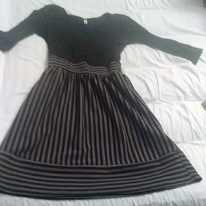 Cute Gilli Dress W/Pinstriped Skirt